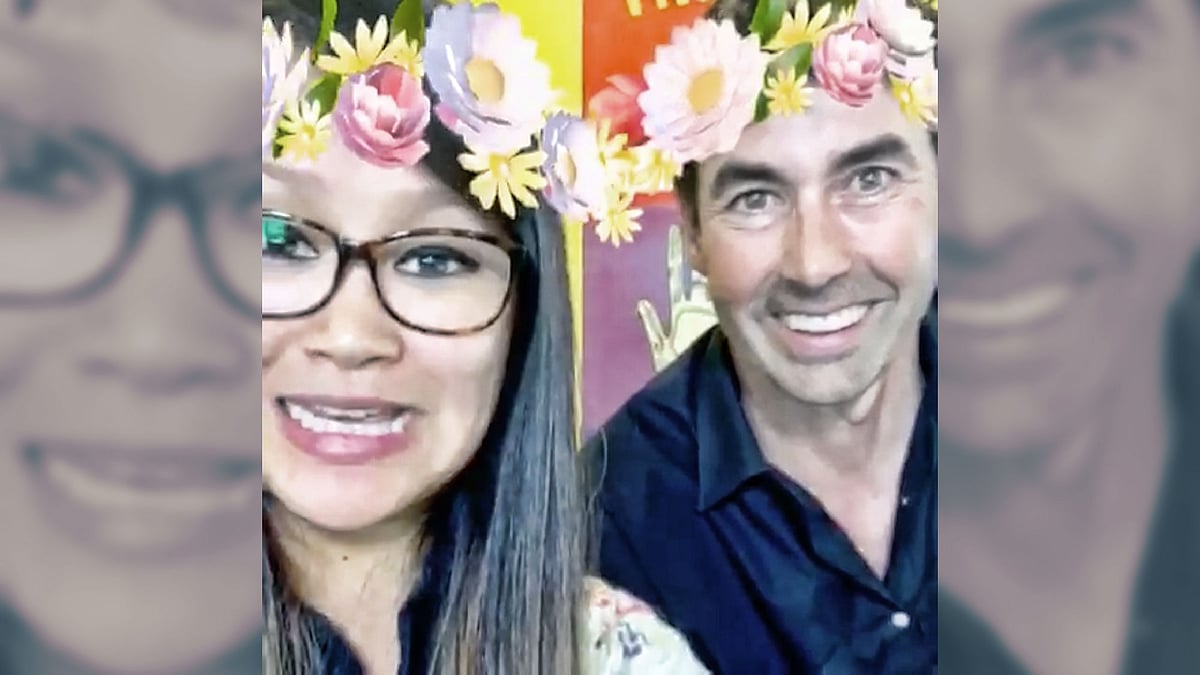 Just another day checking out some Snapchat filters with our favourite cricketer.