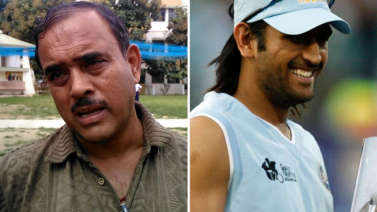 Keshav Banerjee (L) and MS Dhoni (R).&nbsp;
