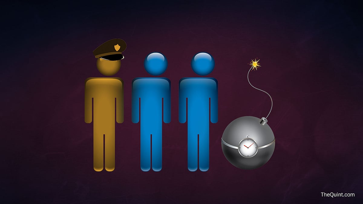 Recent attacks on Maharashtra police will further disillusion the men in Khaki. (Photo: Lijumol Joseph/ <b>The Quint</b>)