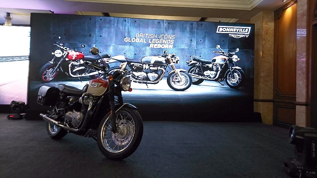 Triumph Bonneville T100 comes with a 900-cc engine. (Photo: <b>The Quint</b>)