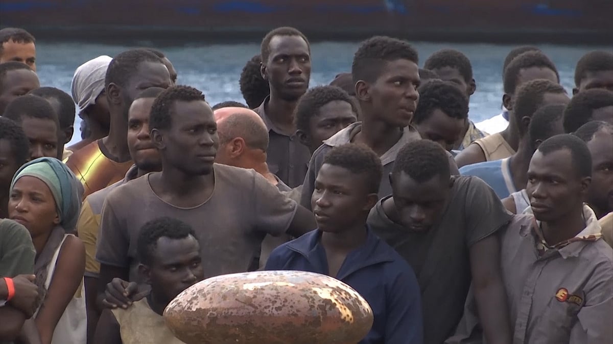Migrants at the port of Augusta on Monday. (Photo: AP screengrab)