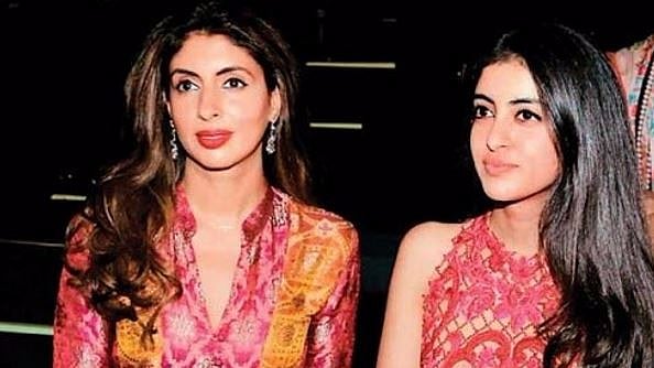 Shweta  Bachchan Nanda with her daughter Navya. (Photo Courtesy: Twitter)