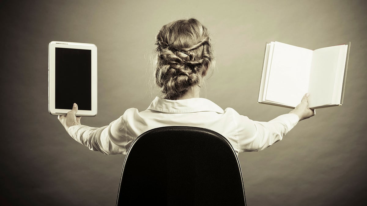 Are you still struggling with the new-age question: to Kindle or not to Kindle? (Photo: iStock)