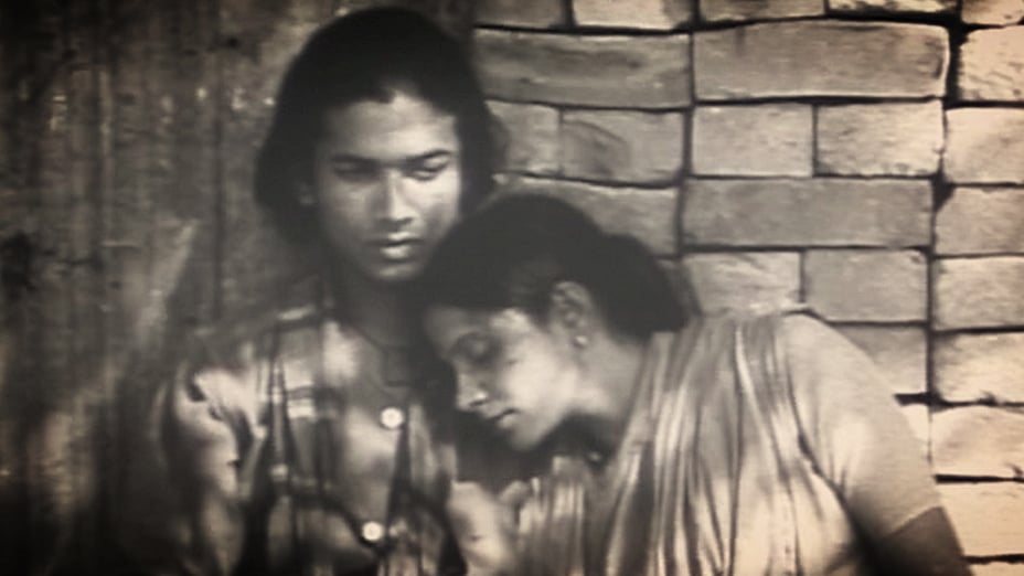 

A still from the film <i>Jago Hua Savera</i>. (Photo Courtesy: Twitter/ <a href="https://twitter.com/fifiharoon">Fifi Haroon</a>)