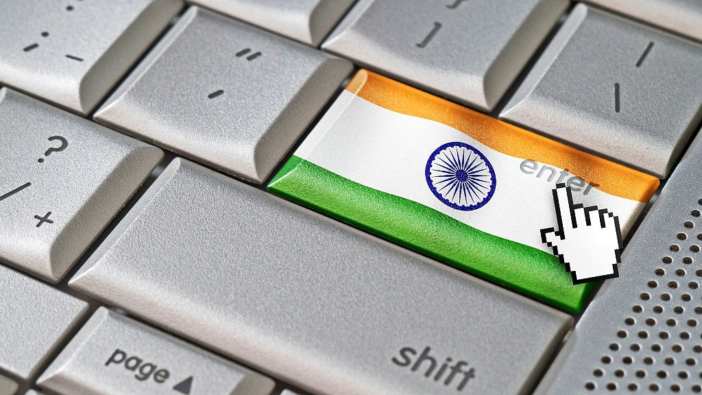It’s time everyone emails to one and another in India. (Photo: iStock)