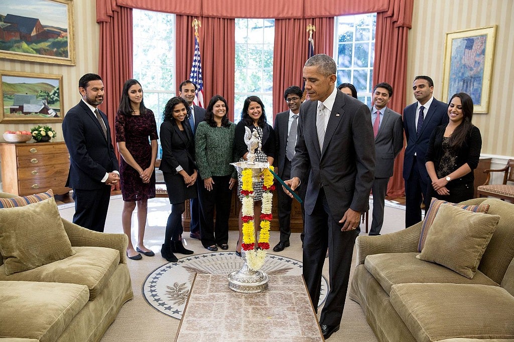 President Obama at the Oval Office. (Photo Courtesy: Facebook/<a href="https://www.facebook.com/potus/photos/a.428389484017564.1073741830.424207551102424/555043898018788/?type=3&theater">President Obama</a>)