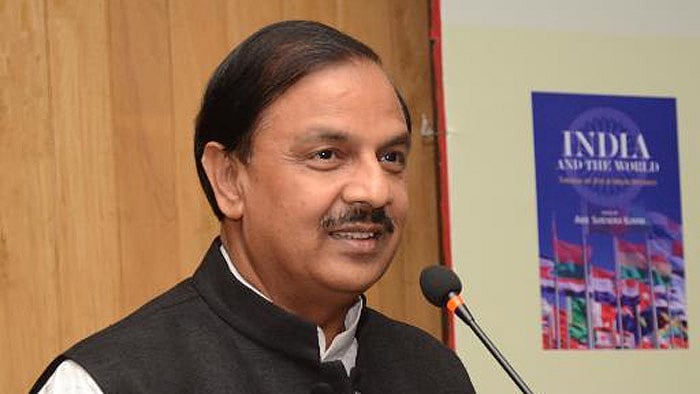 Union Minister of Tourism and Culture, Mahesh Sharma. (Photo Courtesy: Twitter.com/@dr_maheshsharma) 