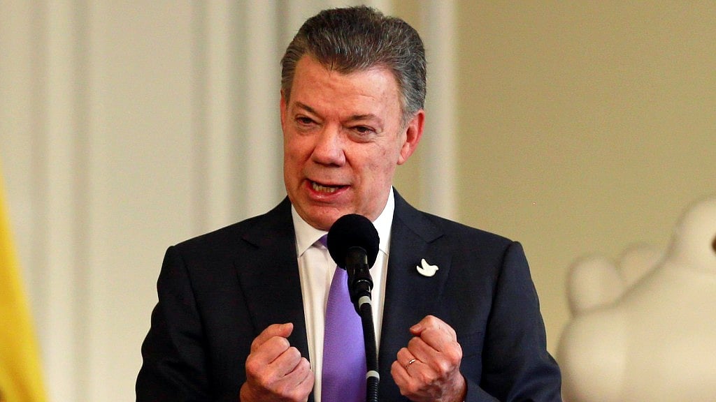  Juan Manuel Santos speaks after winning the Nobel Peace Prize. (Photo: Reuters)