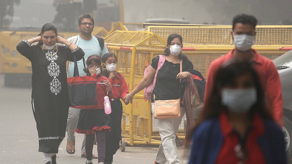 <div class="paragraphs"><p>People are suffering from burning eyes, itchy throat and many respiratory problems. </p></div>