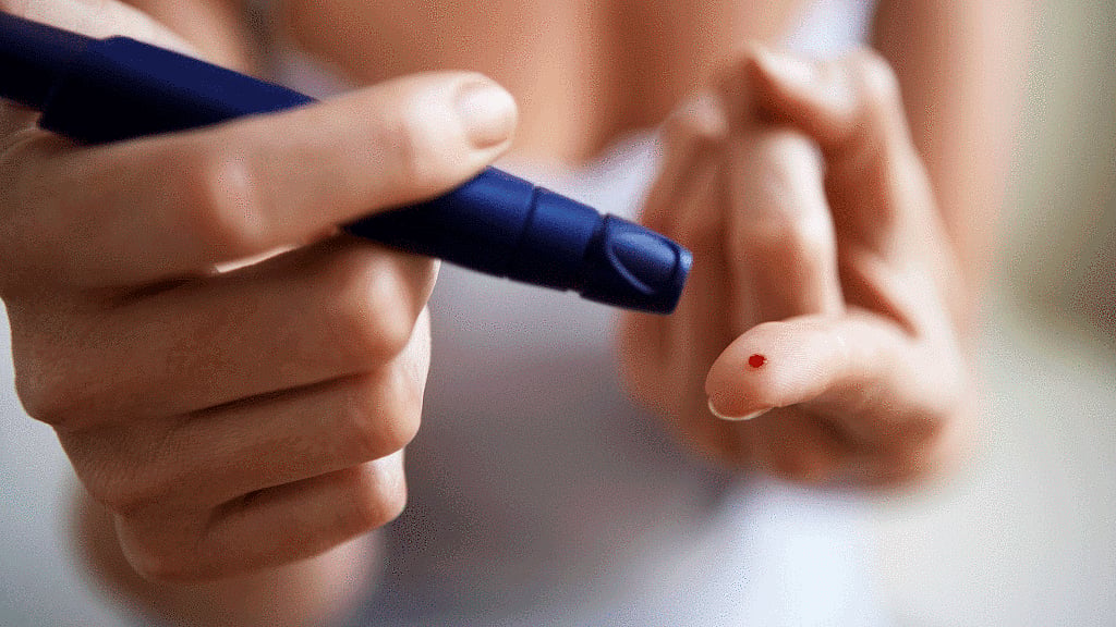 Does excess of sugar intake cause diabetes?