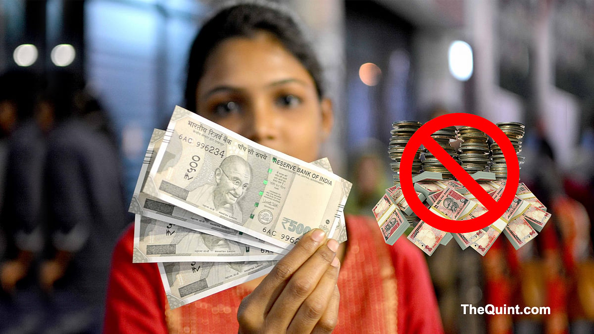 State is violating fundamental right of people by deciding cash withdrawal limits. (Photo: The Quint)