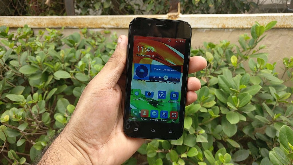 Ringing Bells Freedom 251 phone. (Photo: <b>The Quint</b>)