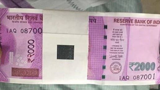 This is not the first time such a large denomination has been introduced. (Photo: Twitter <a href="https://twitter.com/AchchamYenbadhu">@AchchamYenbadhu</a>)