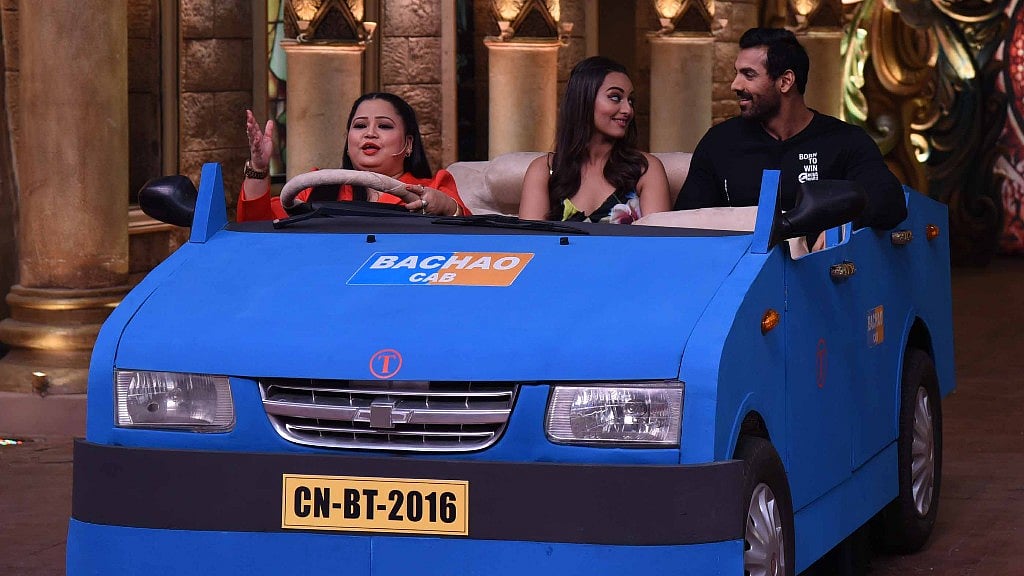 Bharti Singh with Sonakshi Sinha and John Abraham. (Photo: Yogen Shah)