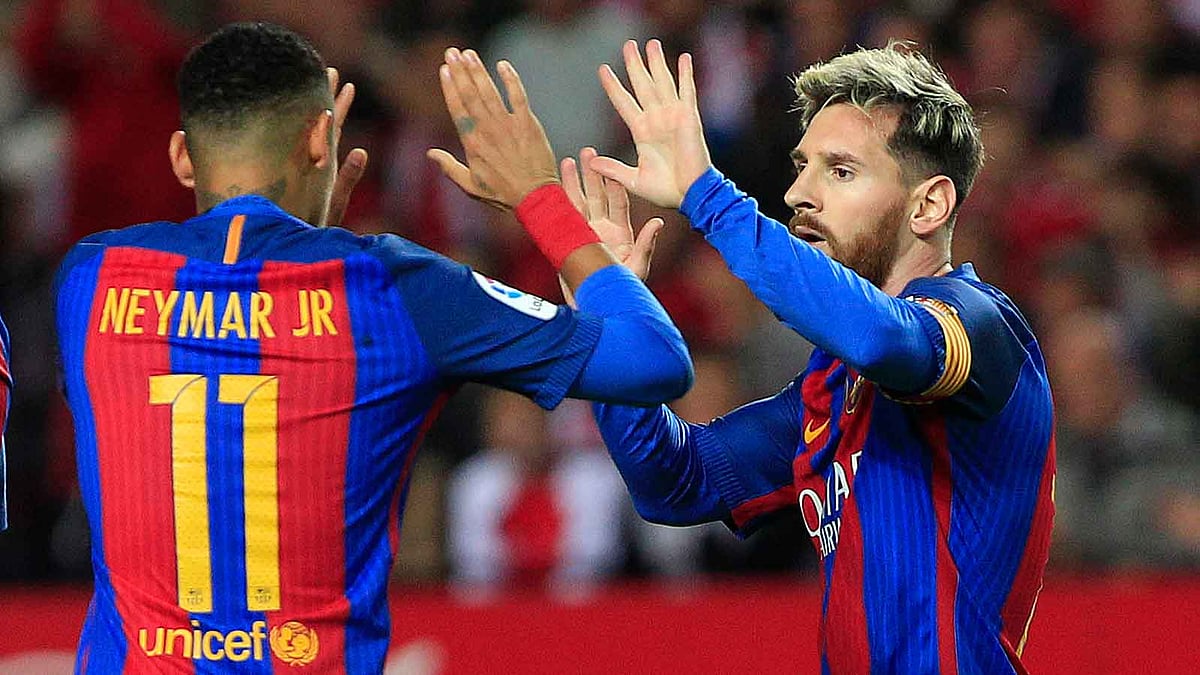 Lionel Messi has told Neymar that he is ready to quit FC Barcelona and make way for him, if needed, as the Catalan giants are looking to the Brazilian star as a replacement for the Argentine striker, according to reports.