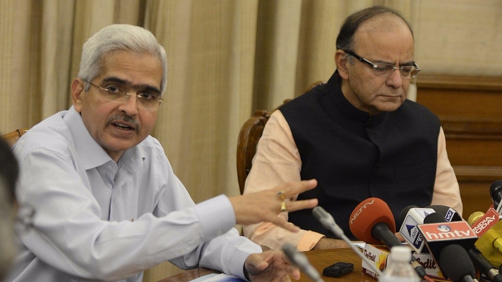 A file photo of Economic Affairs Secretary Shaktikanta Das with Finance Minister Arun Jaitley. (Photo: IANS)