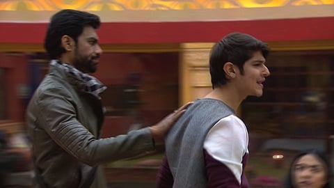 Rohan throws away his mic and locks himself in the bathroom. (Photo Courtesy: ColorsTV)