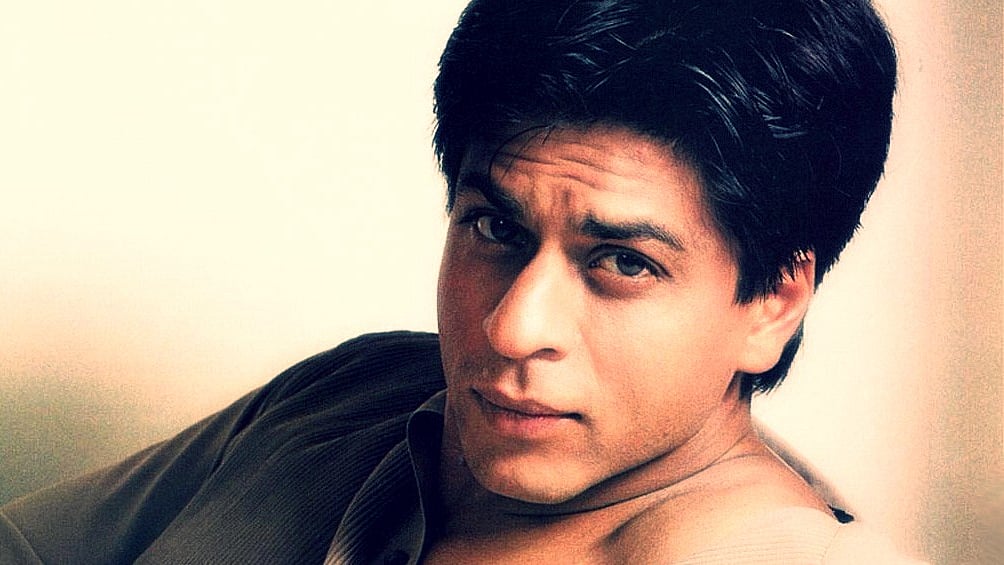 Shah Rukh Khan speaks profoundly about life, success, parenting and lots more in an inspirational speech. (Photo courtesy: Twitter)
