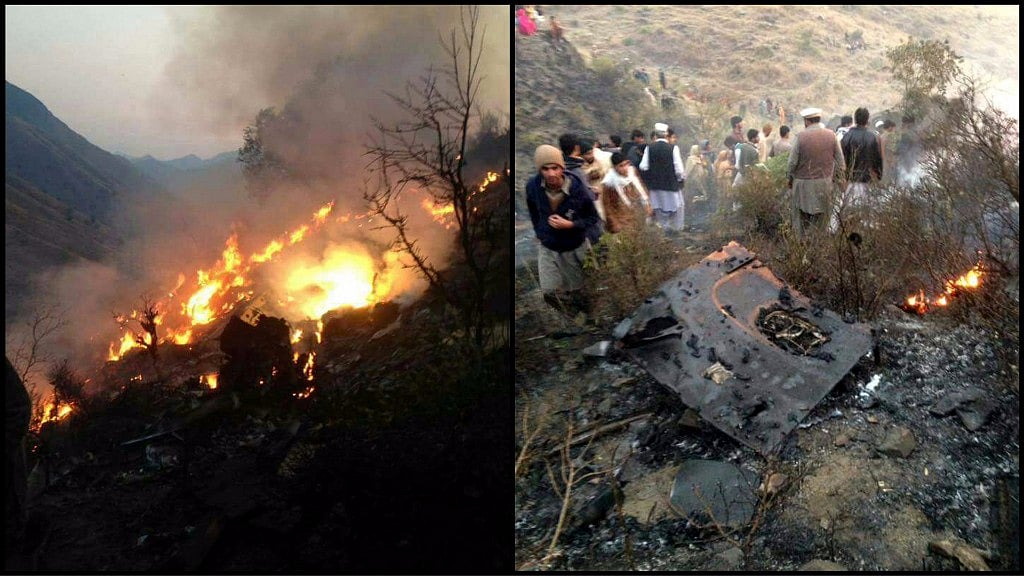 Crash site of PIA aircraft ATR- 42 in Abbottabad, Pakistan on Wednesday, 7 December 2016. (Photo altered by <b>The Quint</b>)