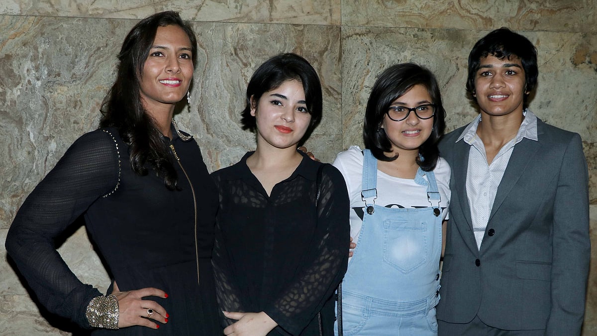 Geeta Phogat poses with Zaira Wasim and Babita Kumari with Suhani Bhatnahar. (Photo: Yogen Shah)