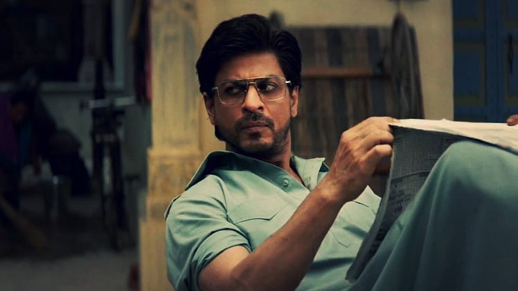 Shah Rukh Khan in a scene from <i>Raees</i>. (Photo courtesy: Red Chillies Entertainment)