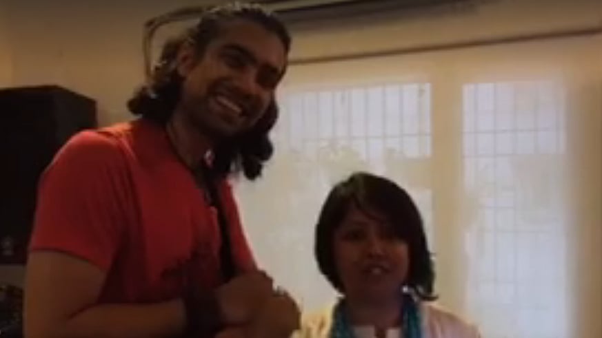 We caught up with Jubin Nautiyal during a jamming session. (Photo: The Quint)
