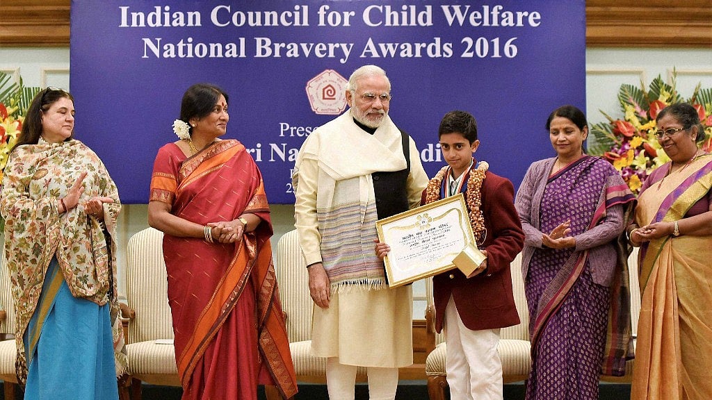 PM Modi presents National Bravery Awards 2017. (Photo: PTI)