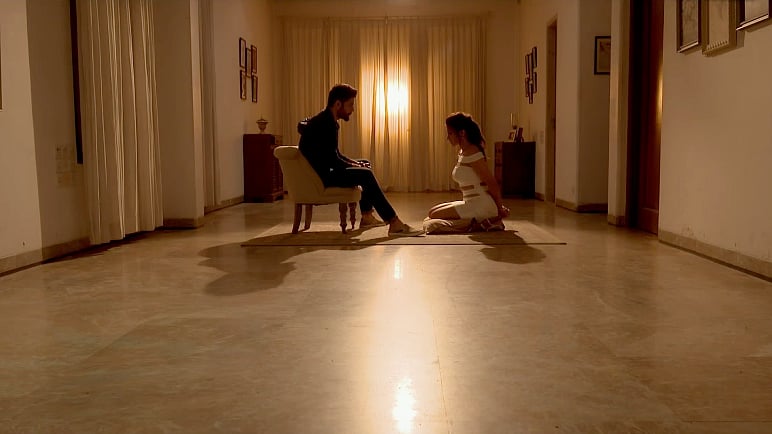 Vikram Bhatt invades the web space with <i>Maaya. </i>(Photo courtesy: YouTube grab)