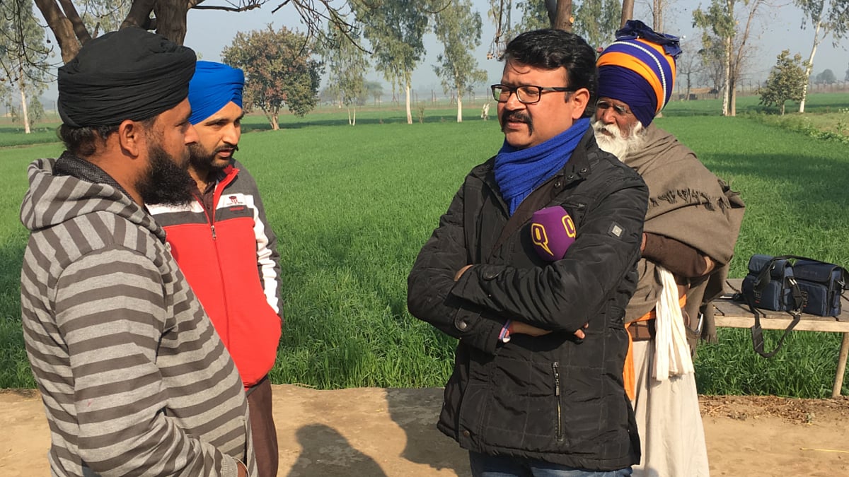 <b>The Quint </b>reached Theh Kallan to find out how the residents see the upcoming elections. (Photo: <b>The Quint</b>)