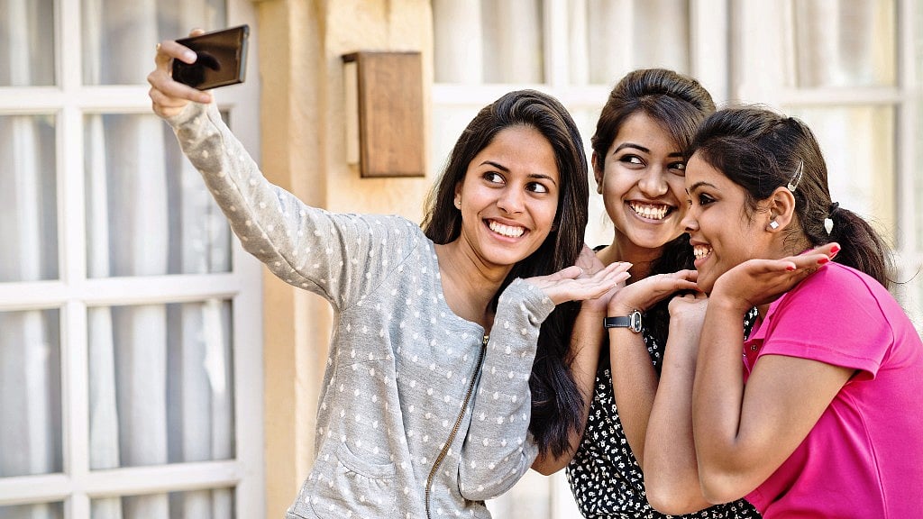 India has the unfortunate record for the most selfie-related deaths since 2014. Photo for representational purpose. (Photo: iStock) 