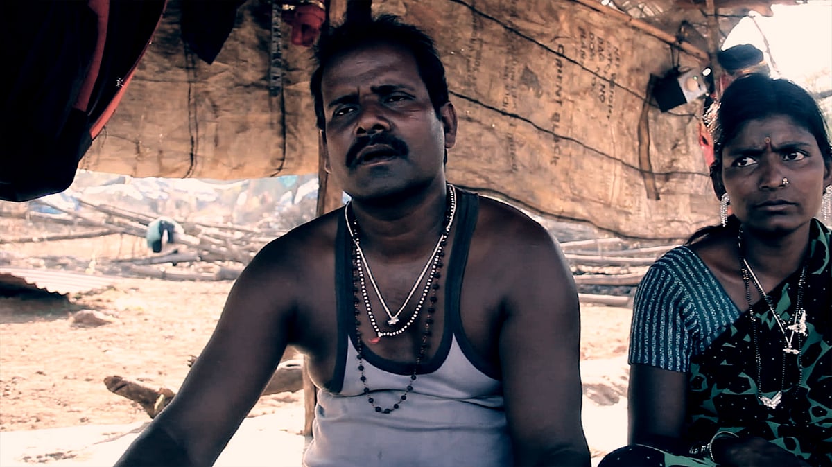 Members of the Vanarmare tribe who were displaced in October 2016 (Photo courtesy: Hussain Shaikh/Screengrab)