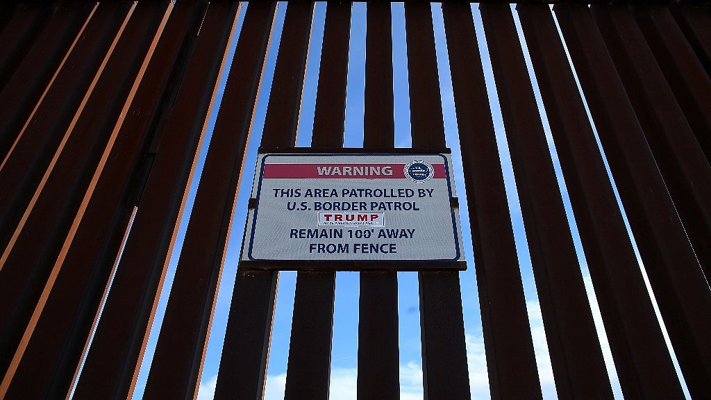 A sign at the US-Mexico border. (Photo Courtesy: Reuters)