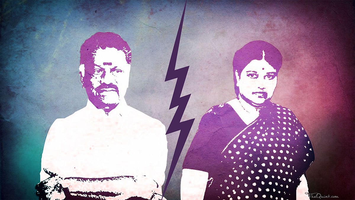 Caretaker Tamil Nadu CM O Panneerselvam and AIADMK chief Sasikala. (Photo: <b>The Quint</b>)