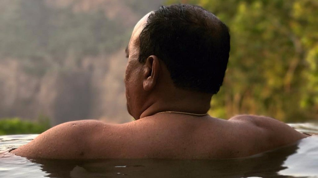 Goa Chief Minister Laxmikant Parsekar is in post-poll de-stress mode. (Photo Courtesy: <a href="https://www.facebook.com/laxmikantparsekarofficial/">Laxmikant Parsekar</a>/Facebook)