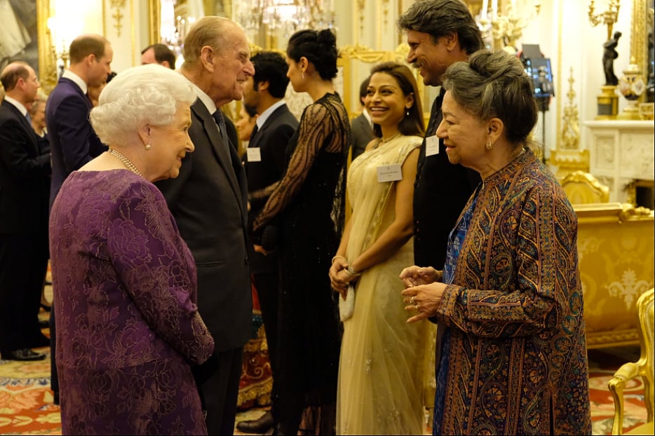 <div class="paragraphs"><p>Queen Elizabeth meeting Kapil Dev and other Indians</p></div>