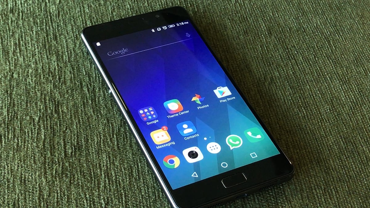 Lenovo P2 is the latest to pack in a massive battery. The 5100 mAh battery easily lasts two days of power use. (Photo: Ankit Vengurlekar)