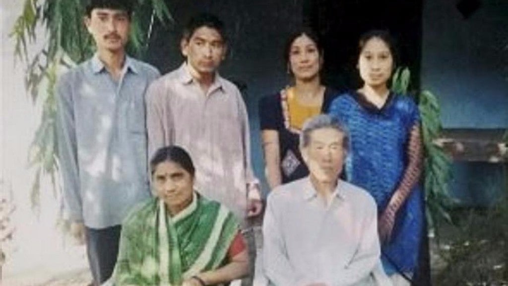 Wang Qi with his family. (Photo: PTI)