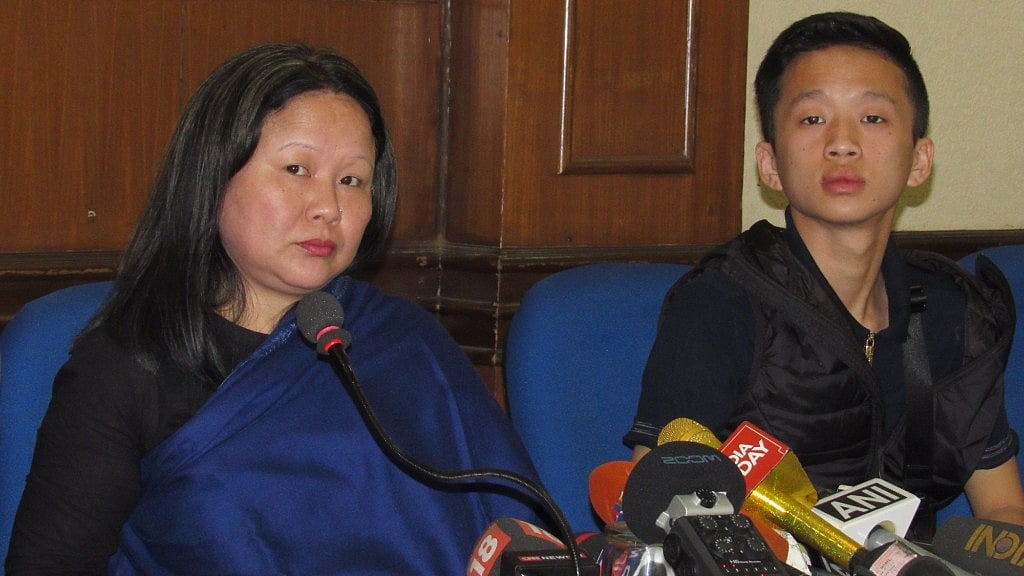 

Dangwimsai Pul, wife of late Arunachal Pradesh CM Kalikho Pul, met Vice President Hamid Ansari on Tuesday. (Photo: IANS)