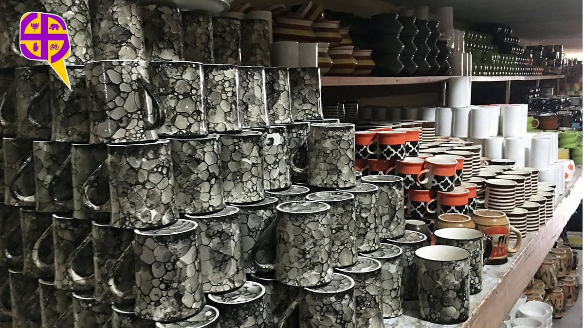 Following demonetisation, eight of the 12 major factories in Khurja, UP, that produce classic ceramic works were shut down. (Photo: <b>The Quint</b>/Abhilash Mallick)