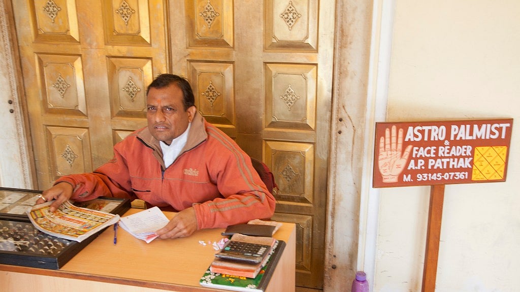 Section 126A of the Representation of the People Act, which states that no person shall conduct any exit poll, and publish or publicise by means of the print and electronic media or disseminate in any other manner. (Photo: iStock)