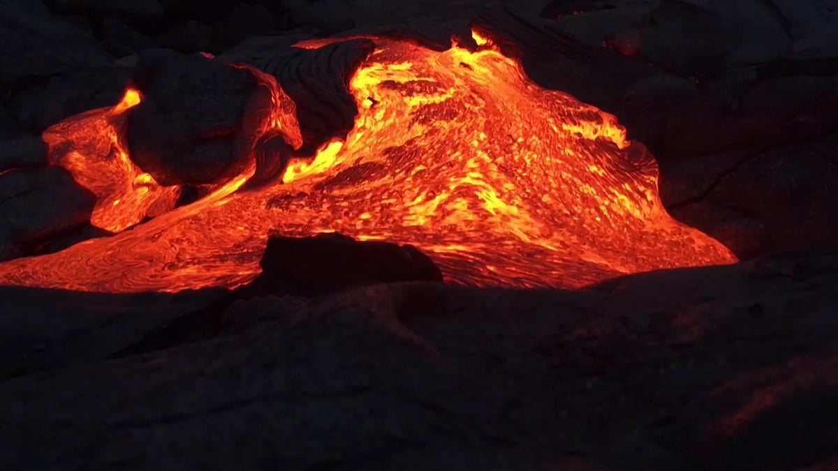 Hawaii’s Kilauea is among the most active volcanoes of the world. (PHOTO: Caters TV)
