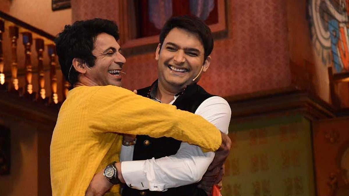 Kapil Sharma with Sunil Grover. (Photo courtesy: Twitter)