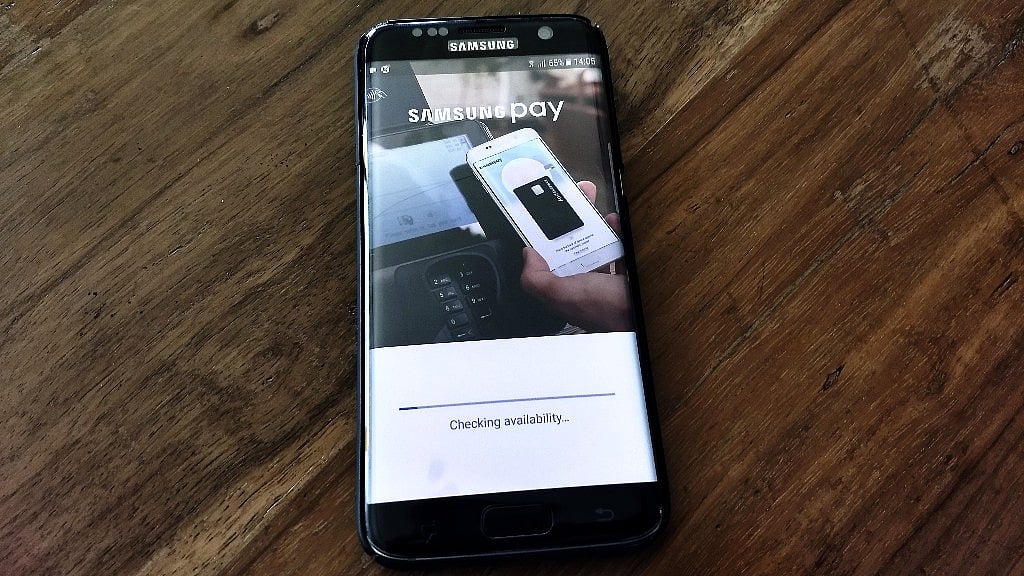 Samsung Pay will be soon available on Gear S3 smartwatch also. (Photo: <b>The Quint</b>)