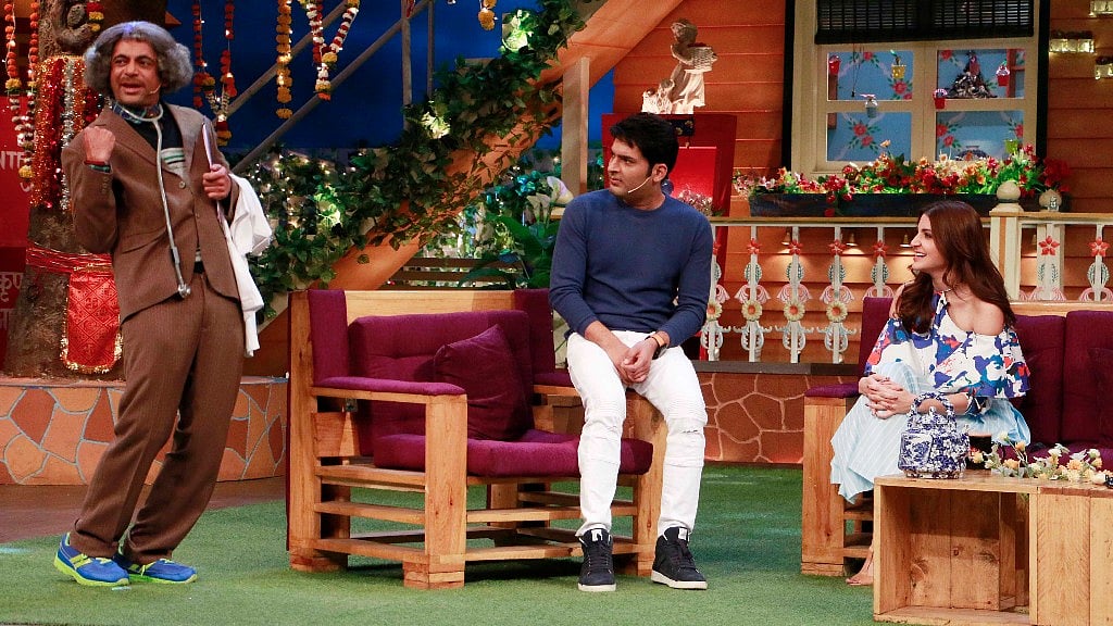 Sunil Grover and Kapil Sharma on <i>The Kapil Sharma Show </i>with Anushka Sharma. (Photo: Yogen Shah)