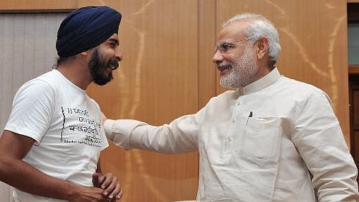 Tajinder Pal Singh Bagga with Prime Minister Modi at 7 RCR. (Photo: Facebook/<a href="https://www.facebook.com/TajinderPalSinghBagga/photos/">Tajinder Singh Pal Bagga</a>)