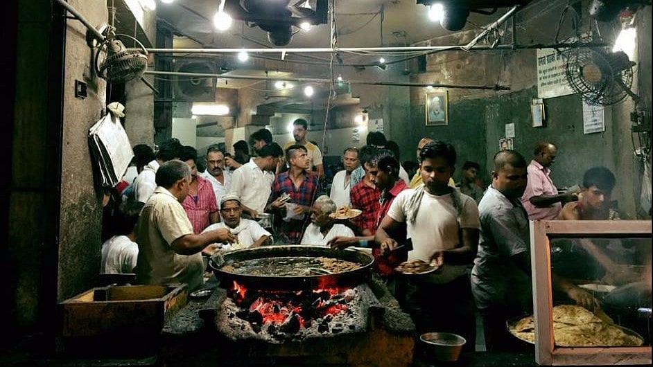 The iconic Tunday Kebabi in Lucknow had to shut down for a day following the ban. Representational image. (Photo Courtesy: Twitter/<a href="https://twitter.com/VineetSonkar">Vineet Sonkar</a>)