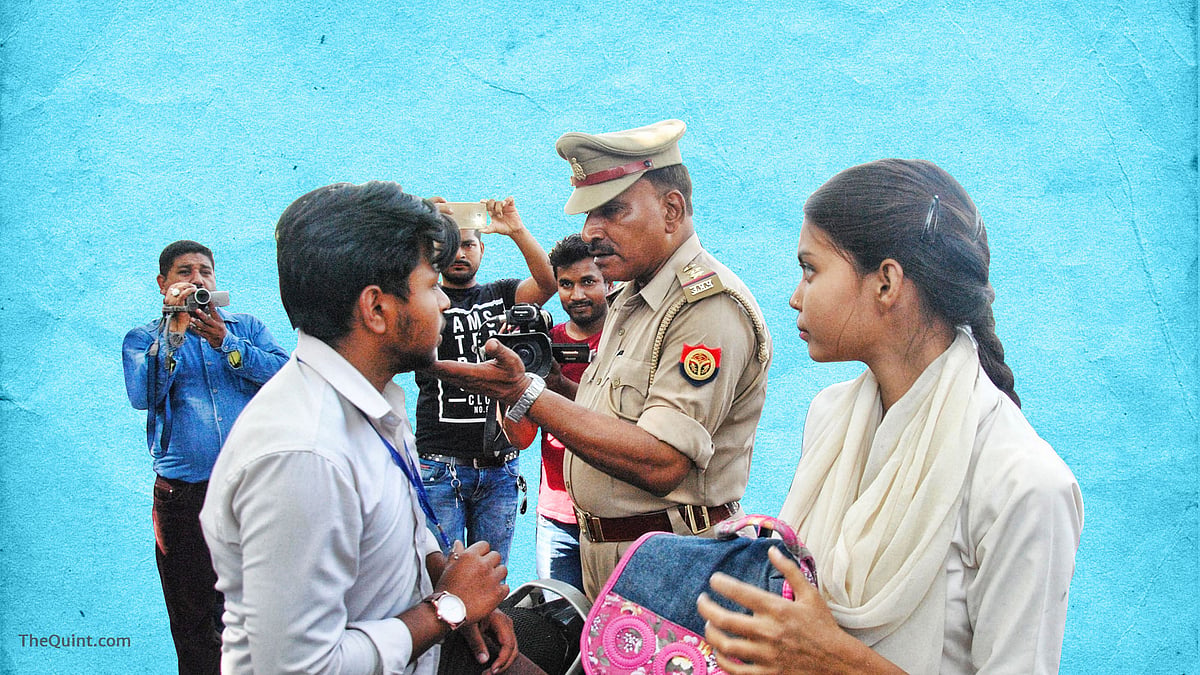 An anti-Romeo squad in action.  (Photo: The Quint)