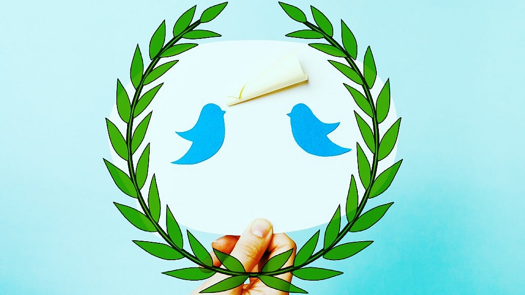 The suspensions bring the number of blocked accounts to 6,36,248 from August 2015, when Twitter stepped up efforts to curb “violent extremism”. (Photo: <b>The Quint</b>)