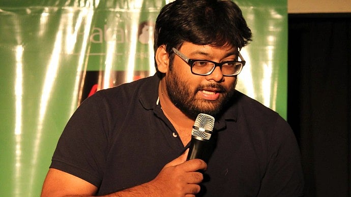 Stand up comedian Saurav Ghosh during one of his live shows. (Photo Courtesy: Facebook/<a href="https://www.facebook.com/tuningforkstudios/?ref=page_internal">Tuning Fork - Comedy and Music Cafe</a>)