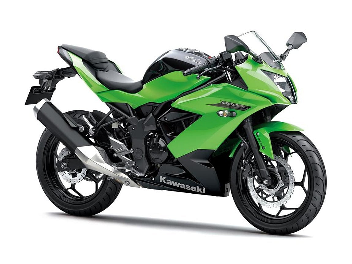 <div class="paragraphs"><p>Kawasaki&nbsp;Ninja 400 teased, know launch details</p></div>